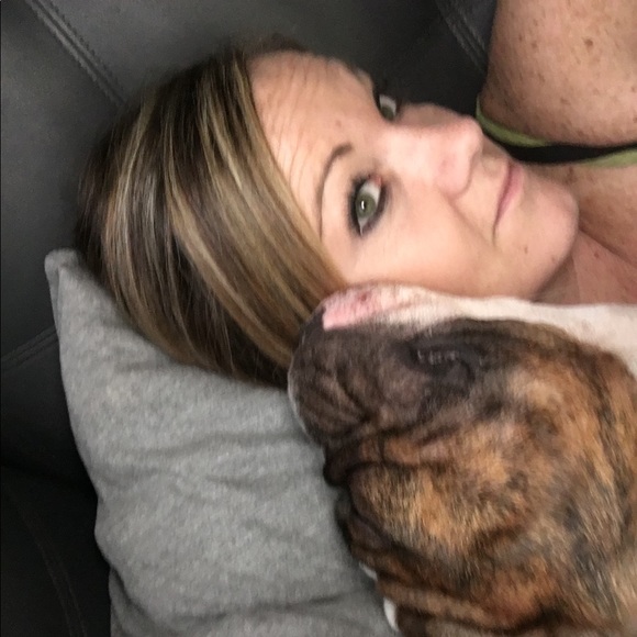 Meet your Posher, Rochelle - Picture 1 of 1